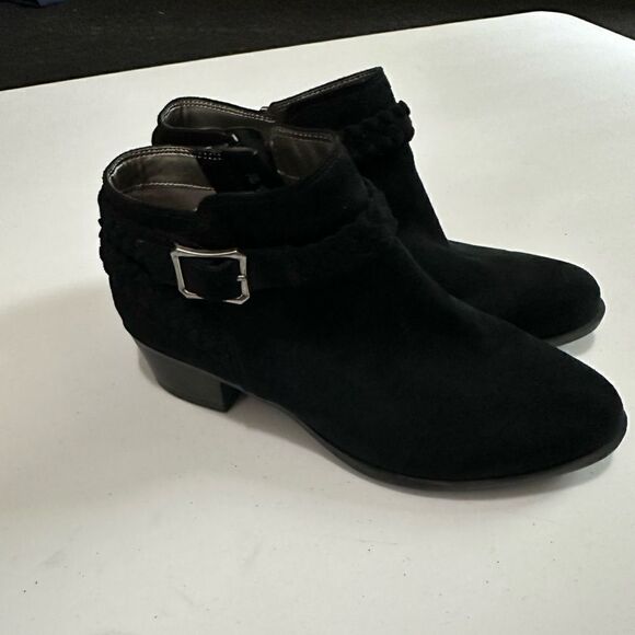 Lifestride Velocity 2.0 - black booties - women’s size 7W - Picture 2 of 11